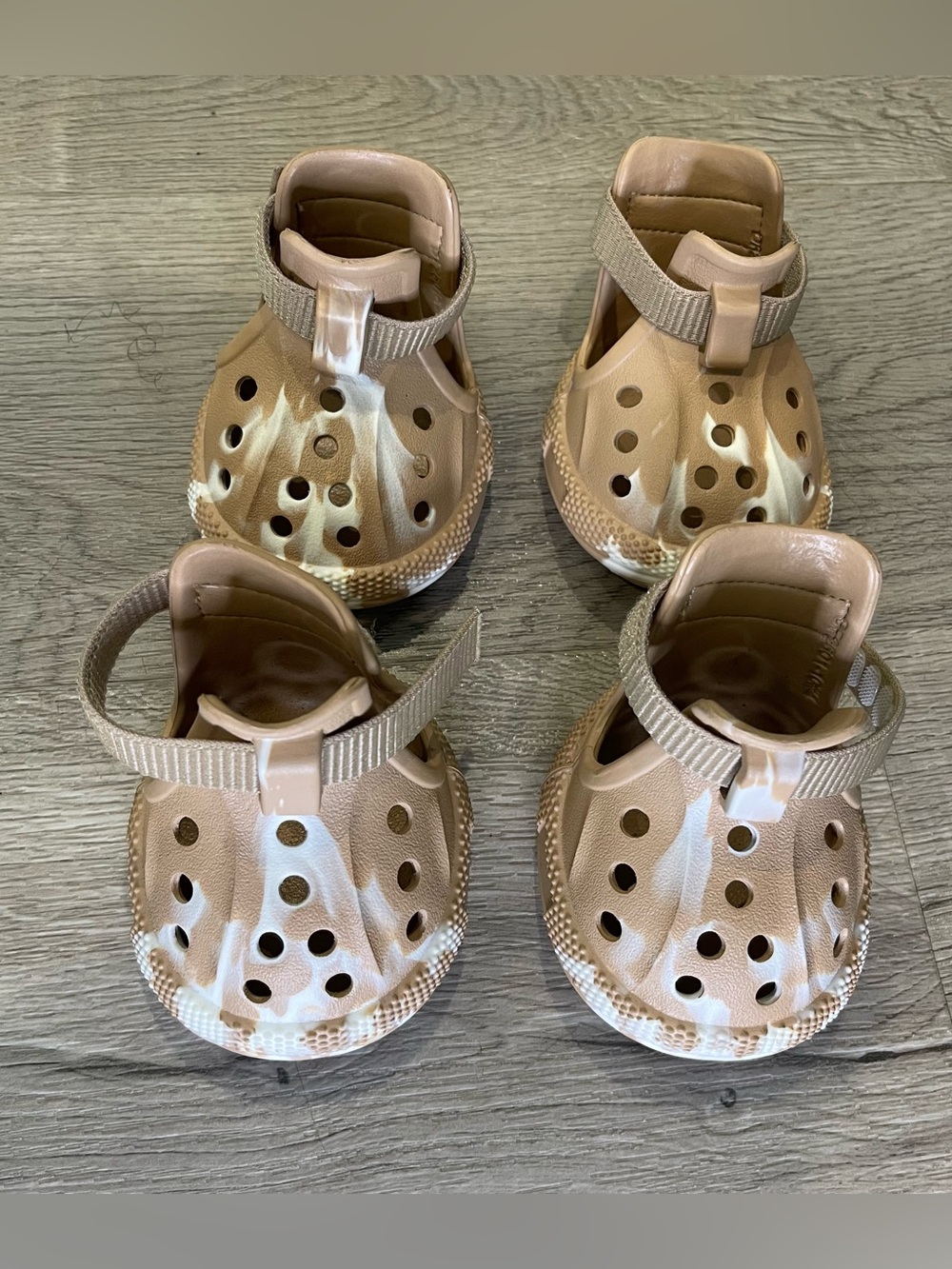 Dog shoes Tan White size 10 for larger dogs feet paws protect walk